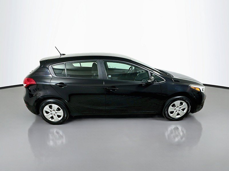 Used 2017 Kia Forte LX FWD image 8