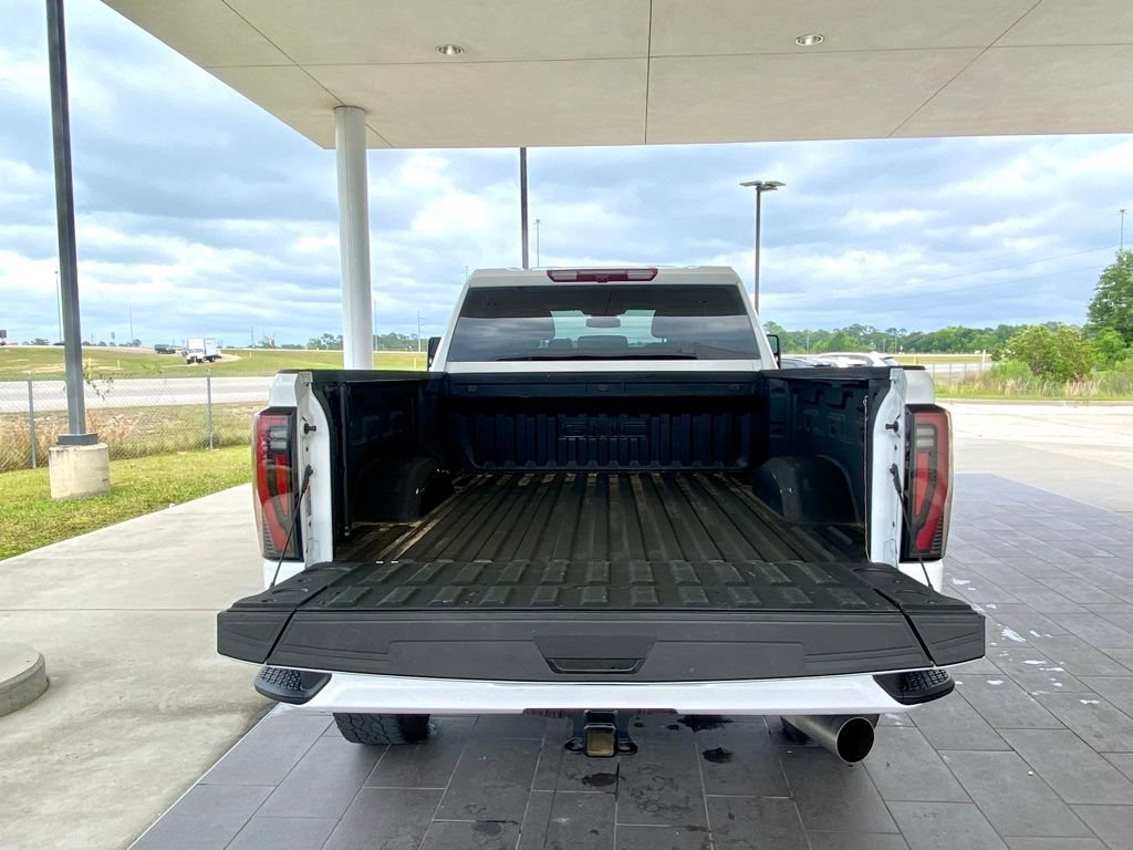 Used 2025 GMC Sierra 2500 AT4 AWD/4WD image 21