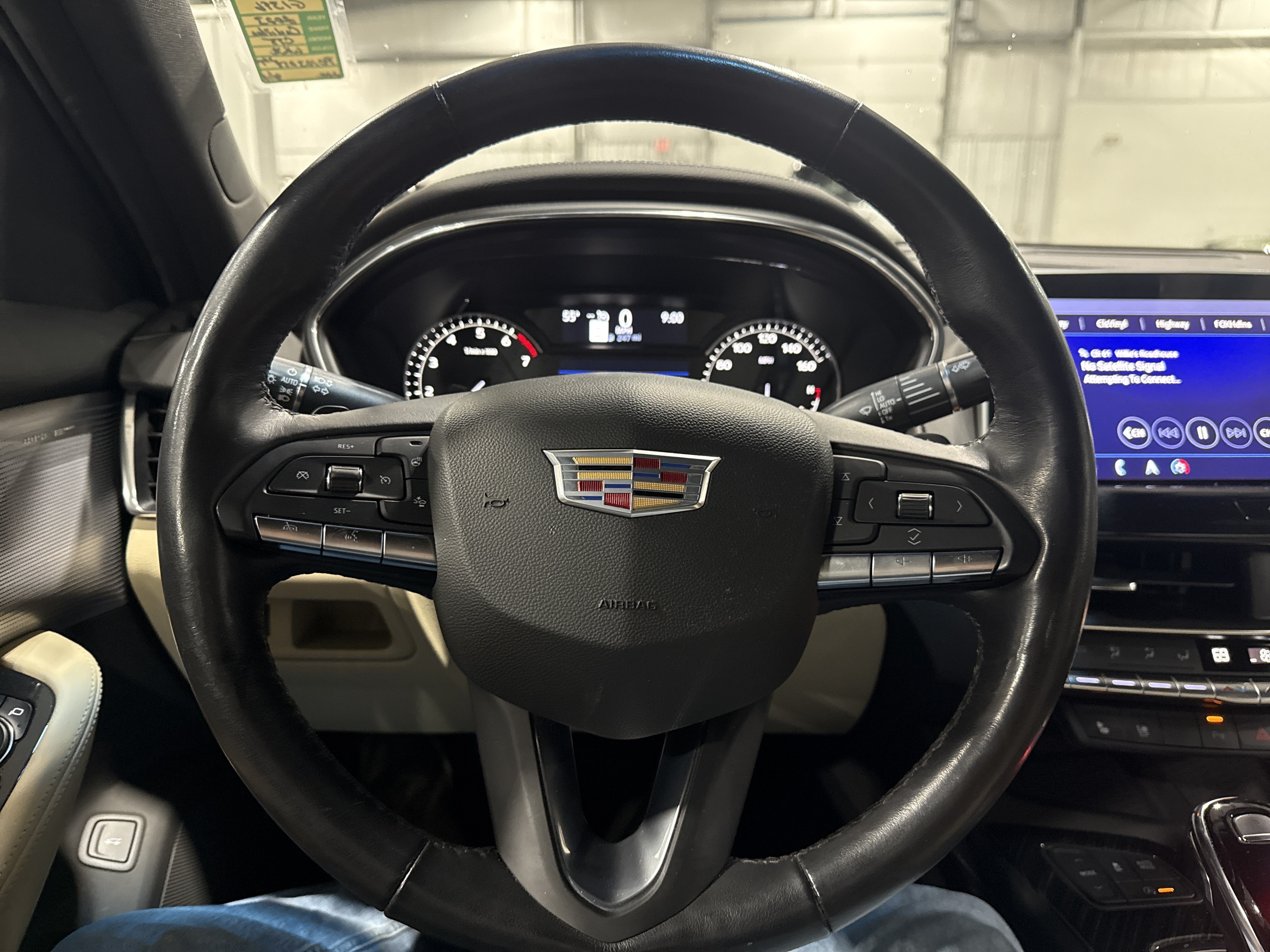 Used 2023 Cadillac CT5 Luxury AWD/4WD image 10