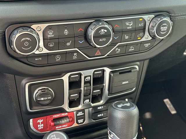 New 2025 Jeep Wrangler Unlimited Rubicon w/ Safety Group image 13