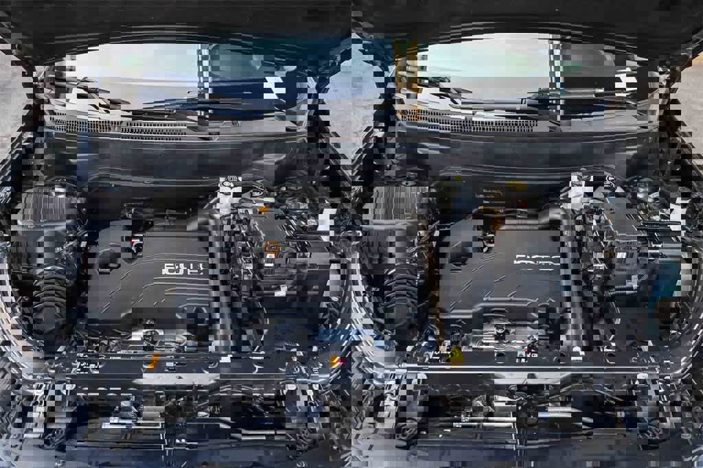 Used 2020 Chevrolet Equinox LS w/ LS Convenience Package image 28