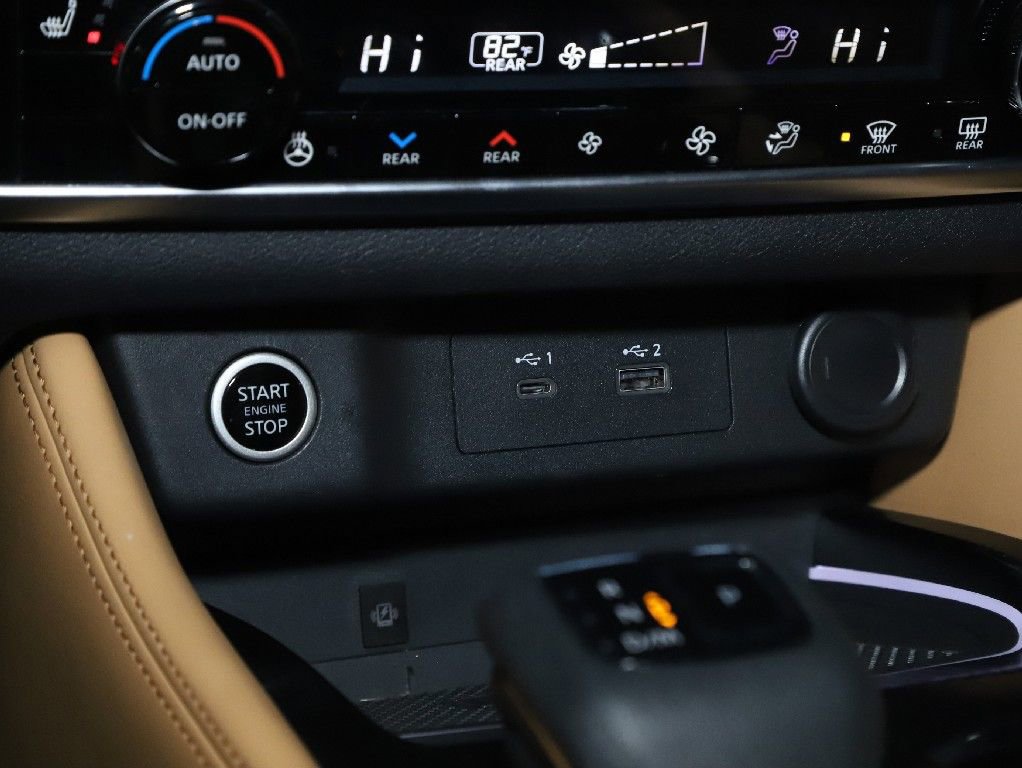 Used 2021 Nissan Rogue Platinum image 28