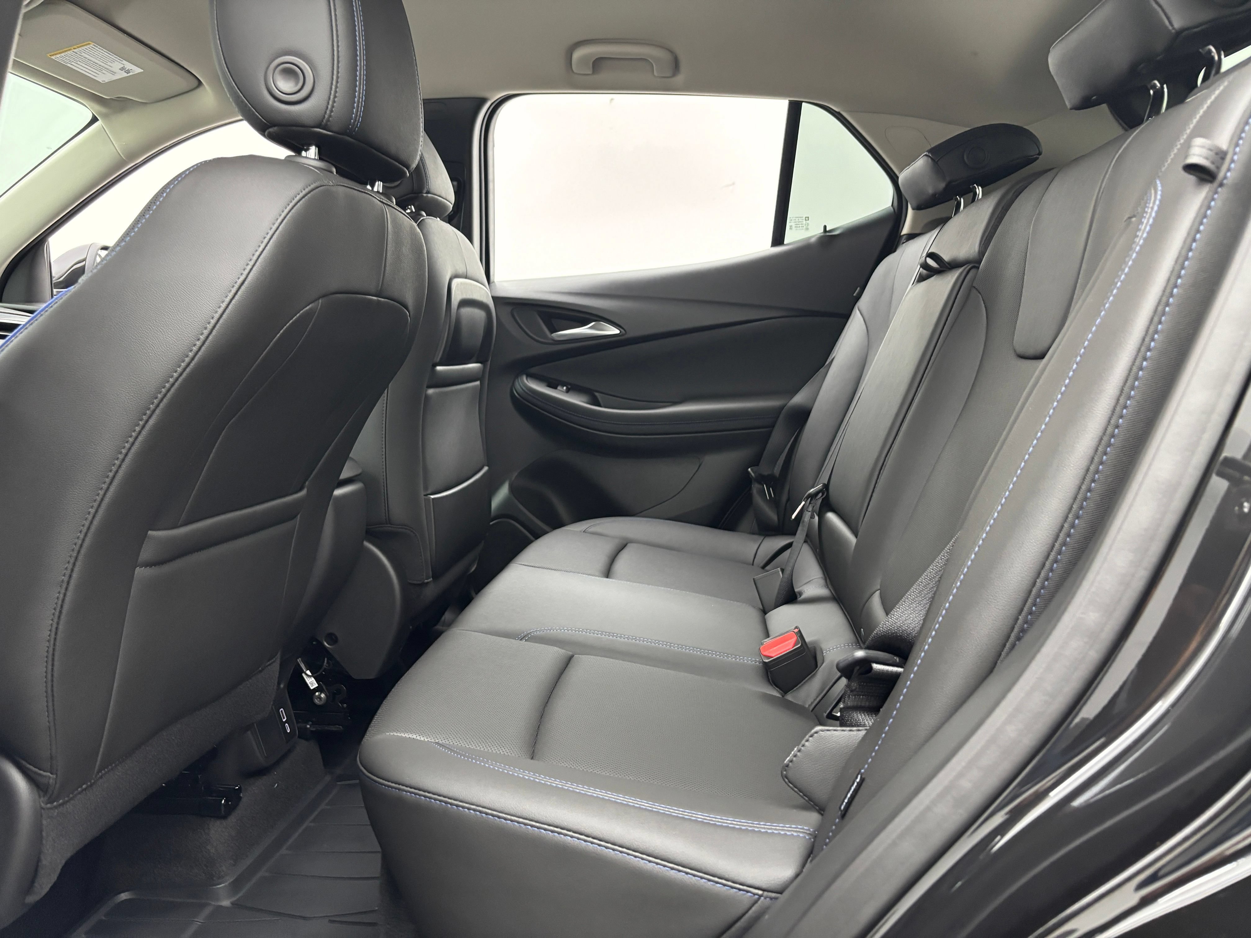 New 2026 Buick Encore GX Sport Touring w/ Advanced Technology Package FWD image 34
