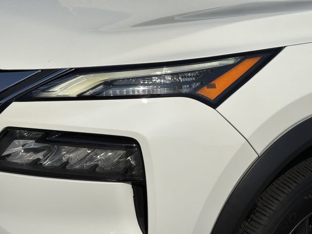 Used 2022 Nissan Rogue S FWD image 9