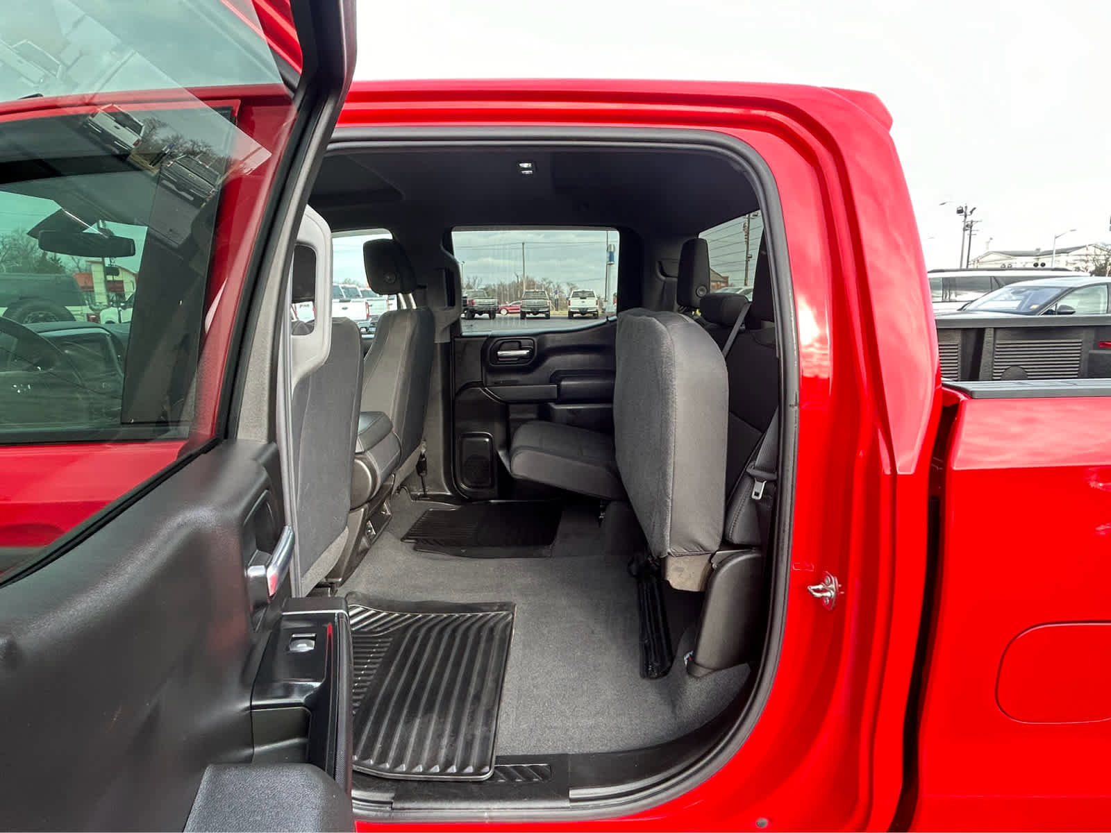 Used 2019 Chevrolet Silverado 1500 Custom Trail Boss image 9
