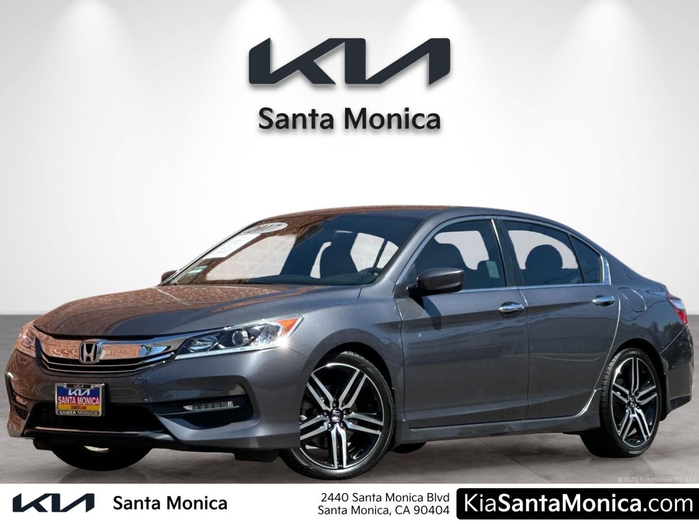 Used 2017 Honda Accord Sport image 1