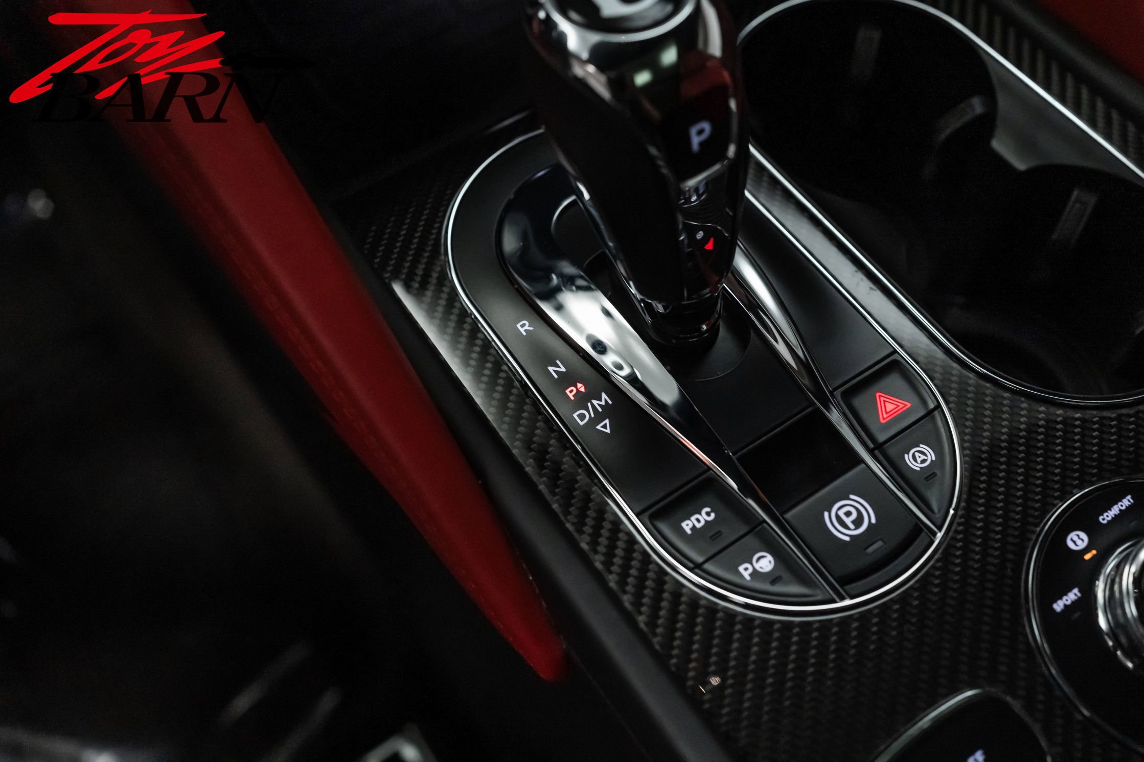 Used 2022 Bentley Bentayga image 44