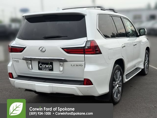 Used 2017 Lexus LX 570 4WD w/ Luxury Package image 16