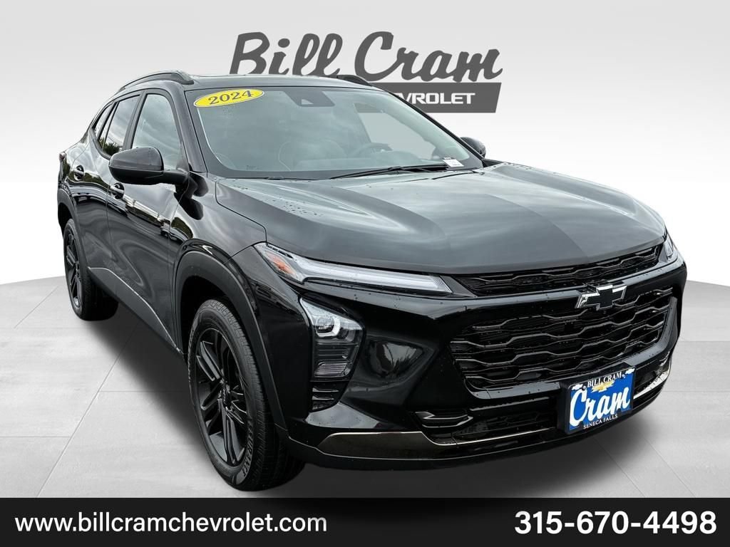 Used 2024 Chevrolet Trax ACTIV w/ Sunroof Package FWD image 1