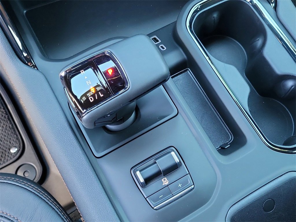 New 2025 GMC Sierra 1500 AT4 w/ AT4 Premium Package image 20