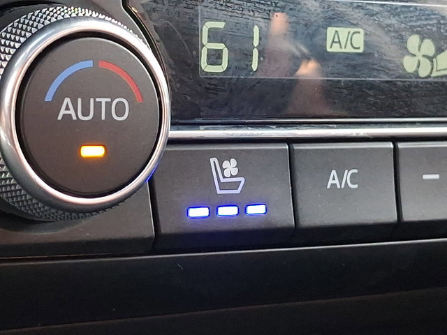 Certified 2023 MAZDA CX-9 Carbon Edition image 24