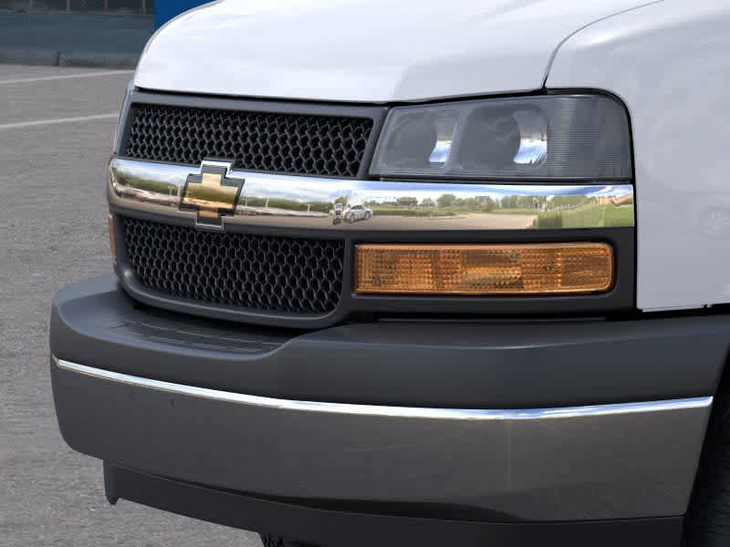 New 2025 Chevrolet Express 3500 w/ Power Convenience Package image 16