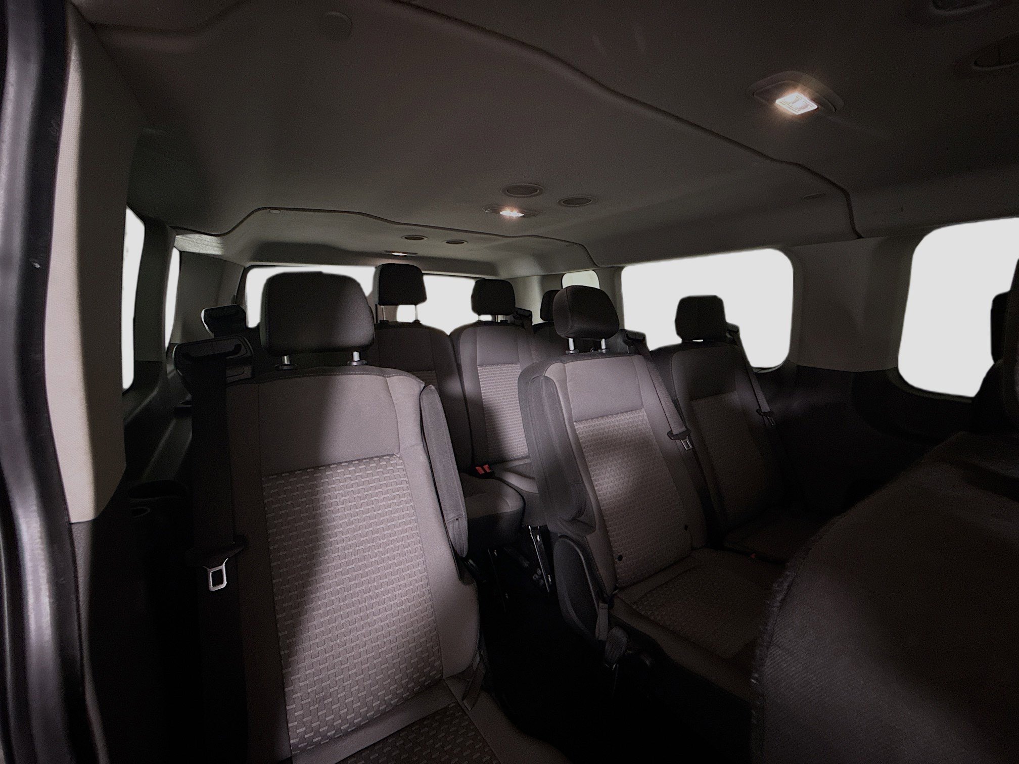 Used 2023 Ford Transit 350 XLT image 39