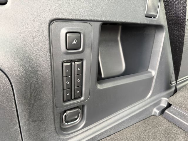 Used 2025 Lincoln Navigator Reserve w/ Jet Appearance Package image 40