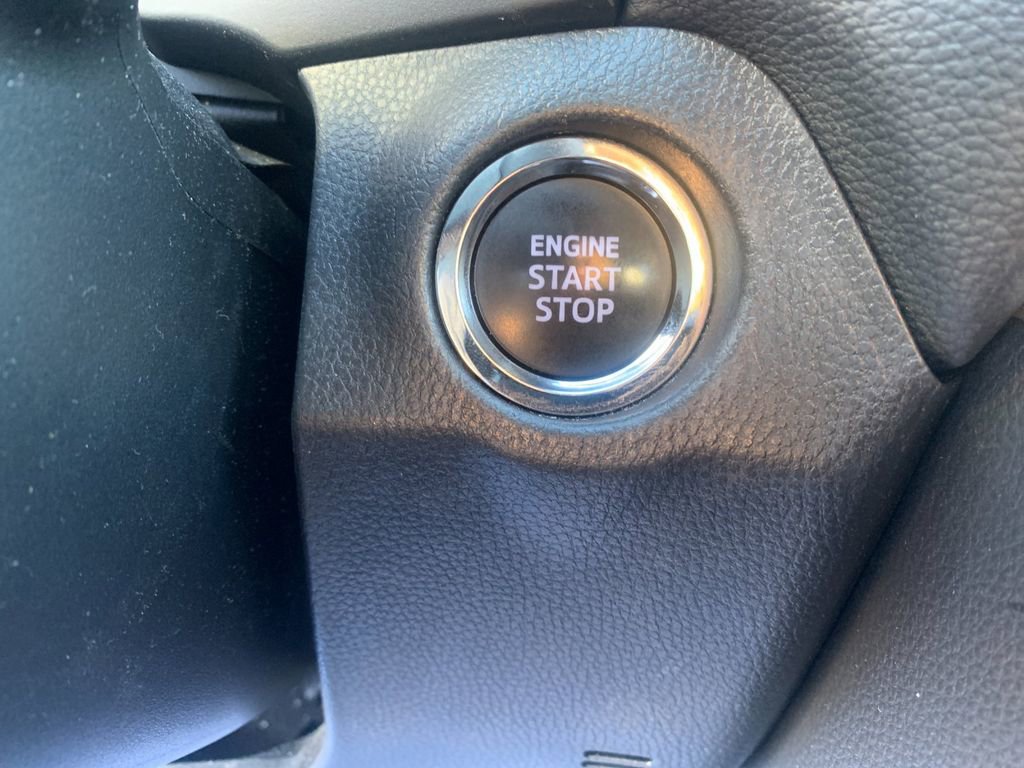 Used 2023 Toyota RAV4 XLE Premium AWD/4WD image 27