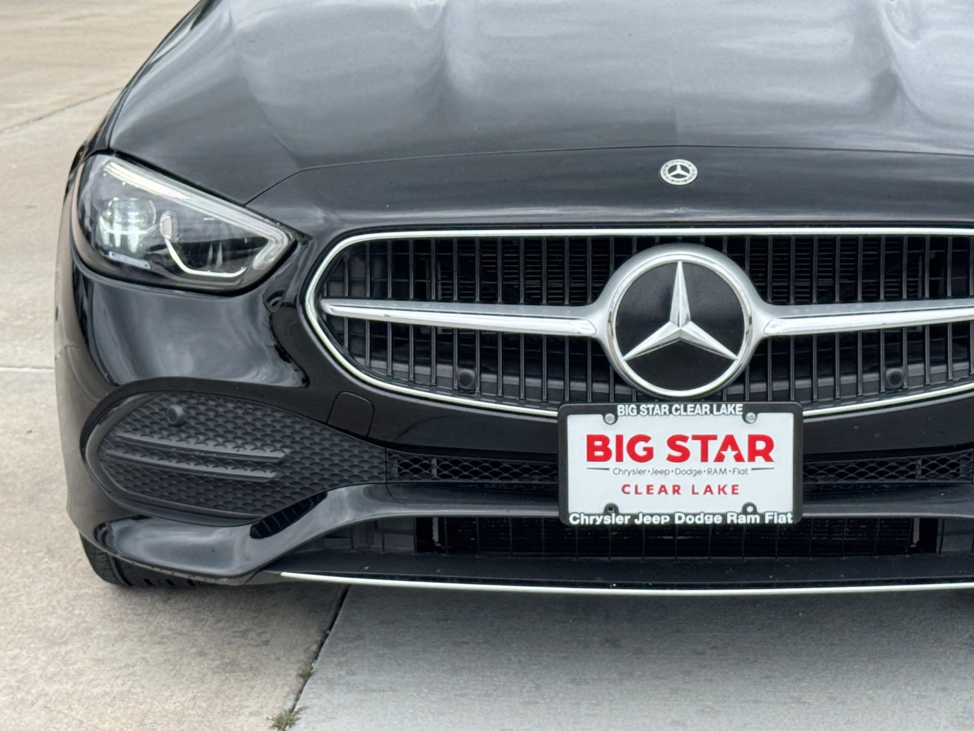 Used 2025 Mercedes-Benz C 300 4MATIC Sedan image 6