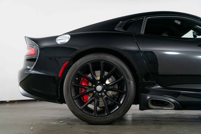Used 2014 SRT Viper GTS w/ GTS Laguna Interior Package image 10