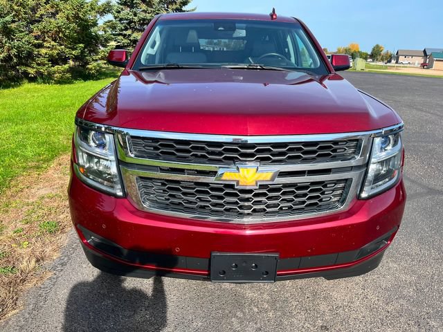 Used 2016 Chevrolet Suburban LT w/ Luxury Package AWD/4WD image 4