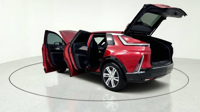 Used 2024 Cadillac Lyriq Tech w/ LPO, Floor Liner Package AWD/4WD image 16