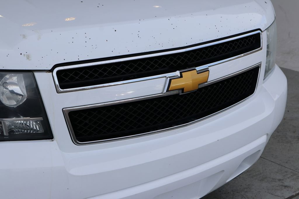 Used 2014 Chevrolet Tahoe LT w/ Luxury Package image 12
