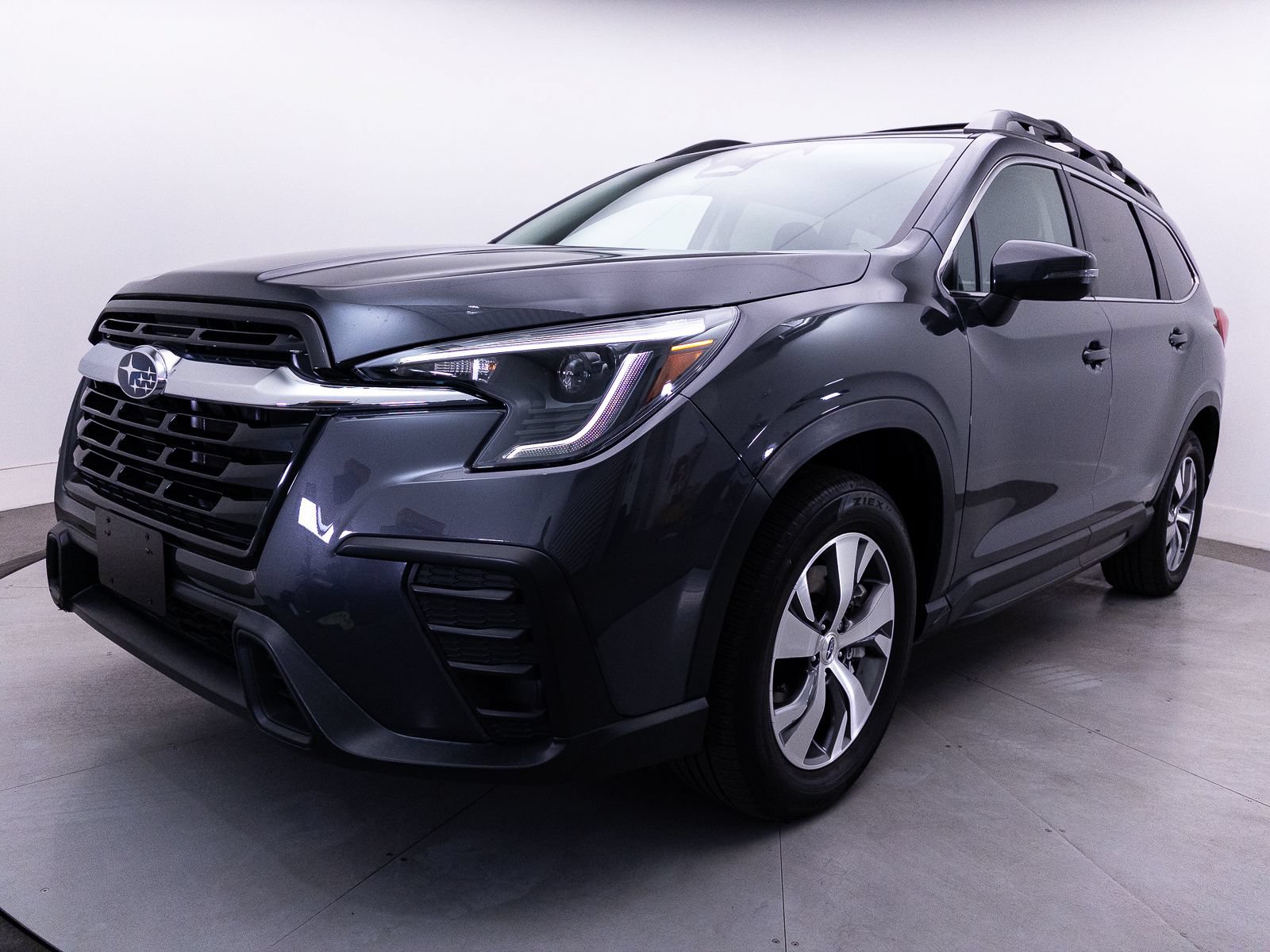 Used 2023 Subaru Ascent Premium w/ Convenience Package AWD/4WD image 12
