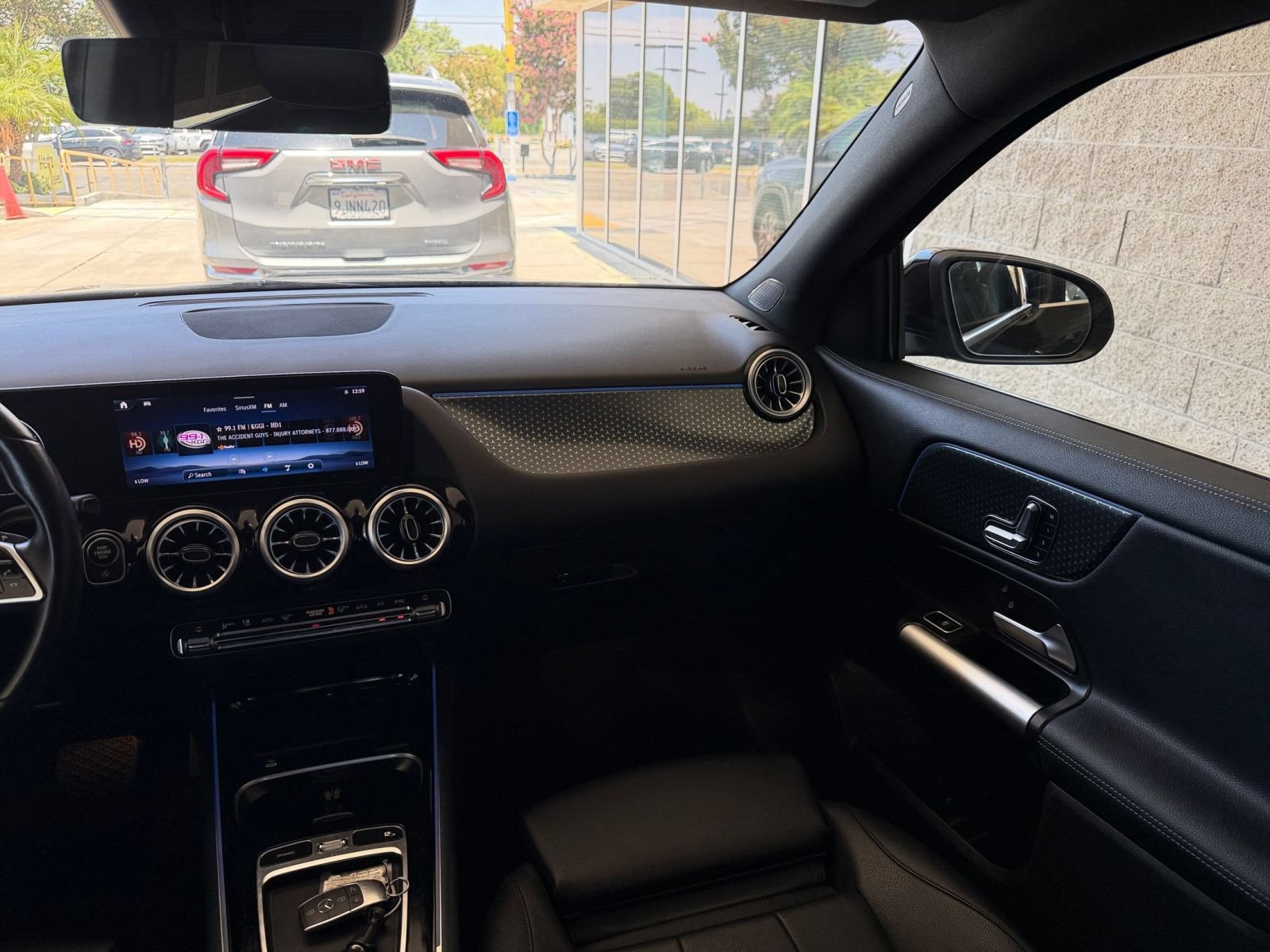 Used 2025 Mercedes-Benz GLA 250 image 35