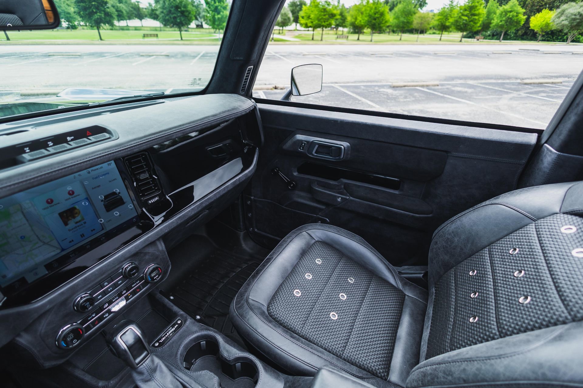 Used 2024 Ford Bronco Black Diamond AWD/4WD image 72