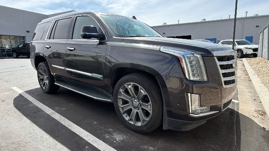 Used 2018 Cadillac Escalade Luxury