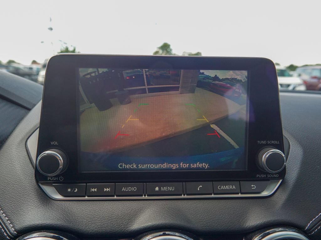 Used 2020 Nissan Sentra SV FWD image 22