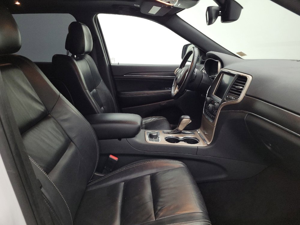 Used 2017 Jeep Grand Cherokee Limited image 21