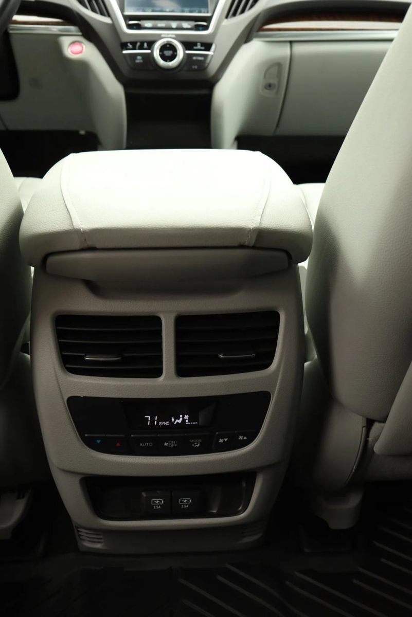 Used 2020 Acura MDX FWD image 38