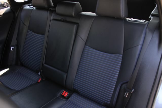 Used 2019 Toyota RAV4 XSE w/ Carpet Mat Package AWD/4WD image 25