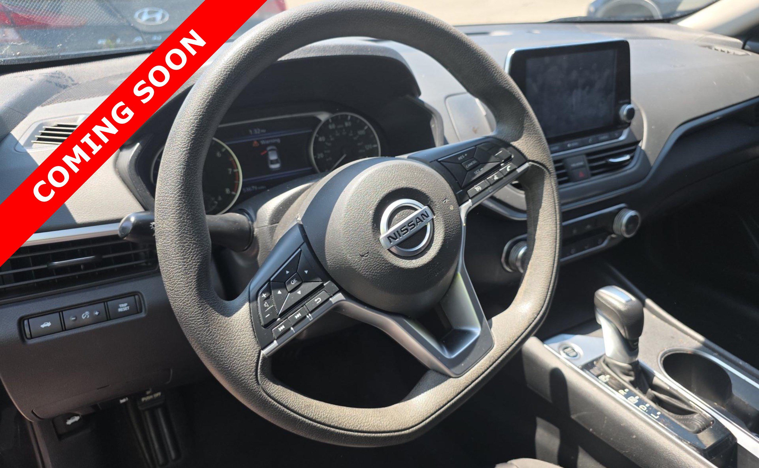 Used 2022 Nissan Altima 2.5 SV FWD image 5