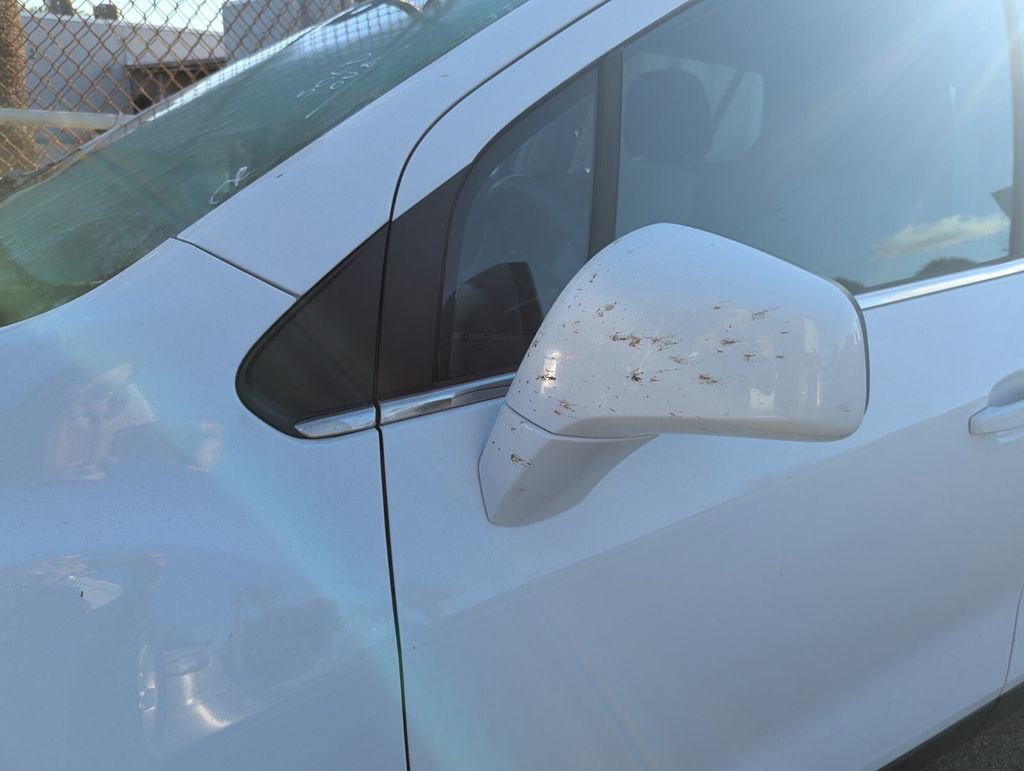 Used 2020 Chevrolet Trax LT FWD image 8