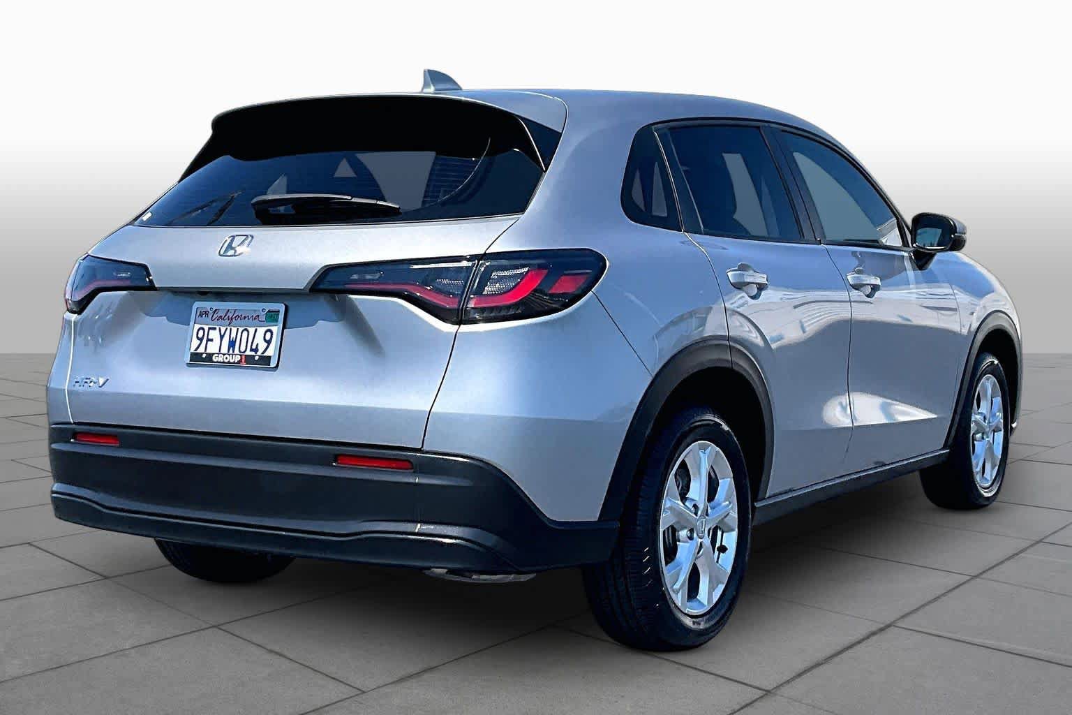 Used 2023 Honda HR-V LX image 12