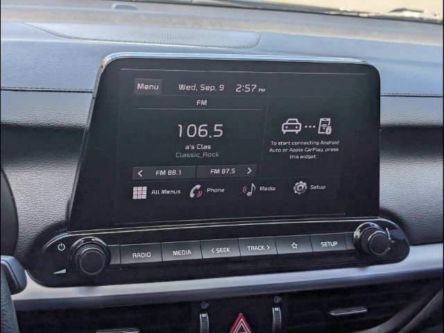 Used 2024 Kia Forte LXS w/ LXS Technology Package FWD image 14