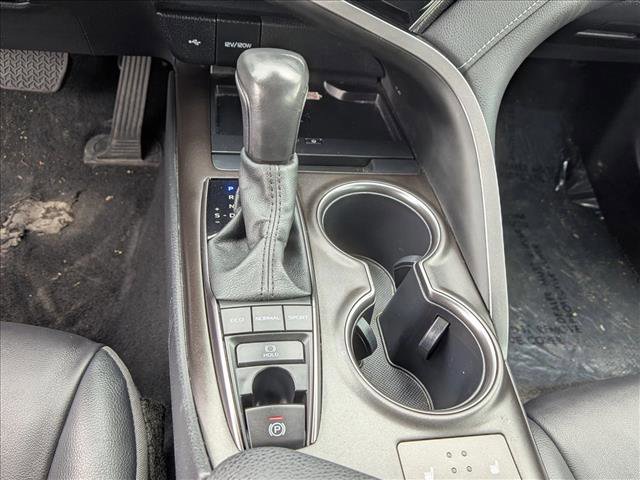 Used 2024 Toyota Camry XSE FWD image 12