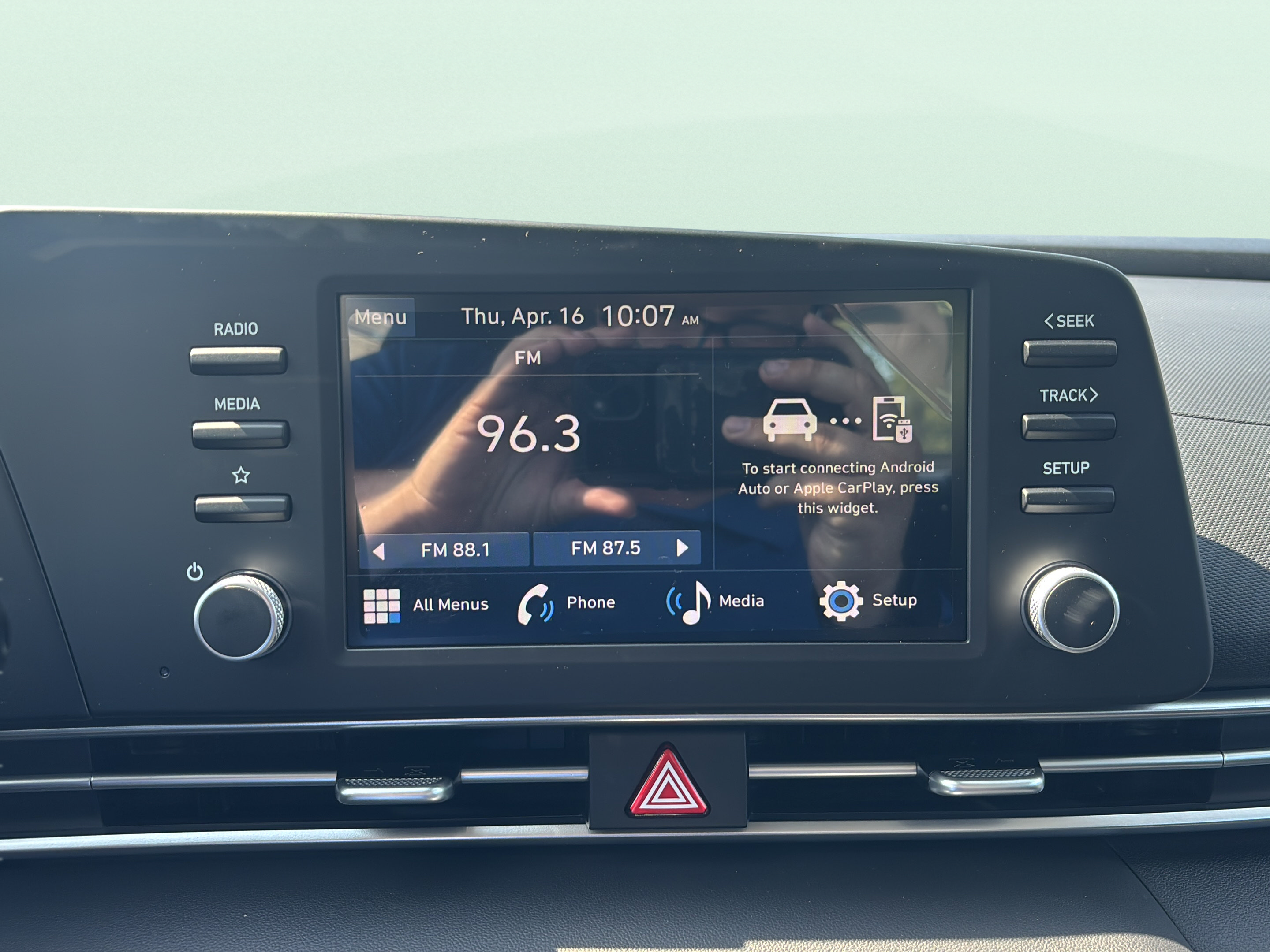 Certified 2026 Hyundai Elantra SE FWD image 15