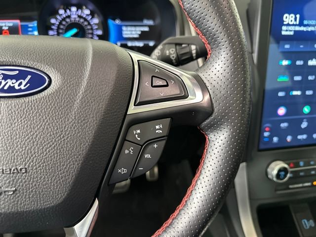 Used 2022 Ford Edge ST-Line image 16