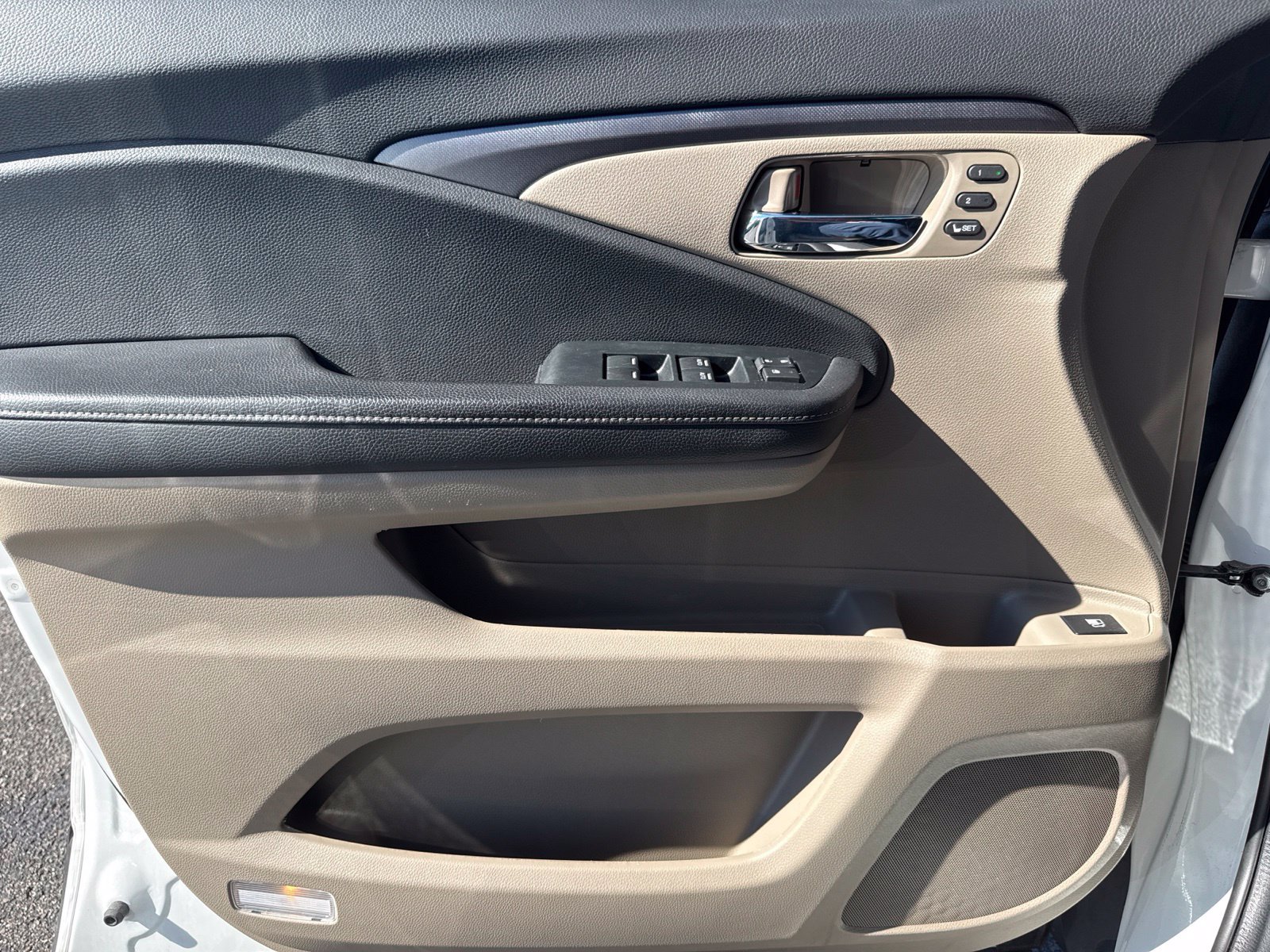 Used 2023 Honda Ridgeline RTL-E image 19