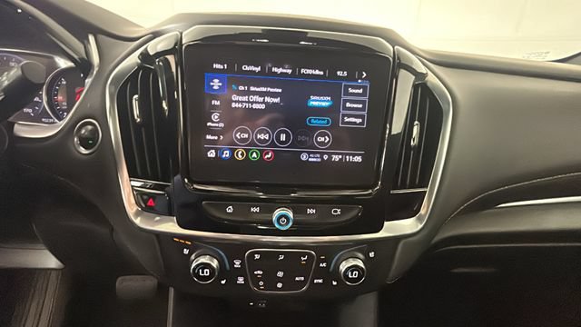 Used 2022 Chevrolet Traverse Premier w/ Redline Edition AWD/4WD image 23