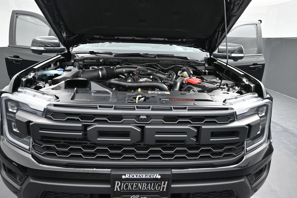 Used 2025 Ford Ranger Raptor AWD/4WD image 17