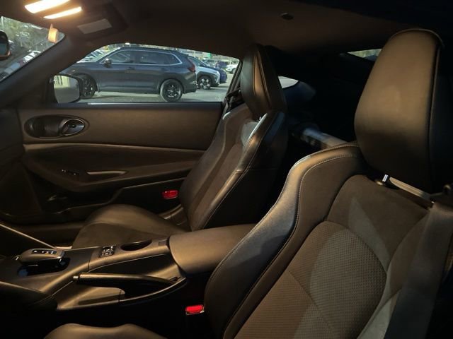 Used 2024 Nissan Z Performance w/ Floor Mat Package image 7