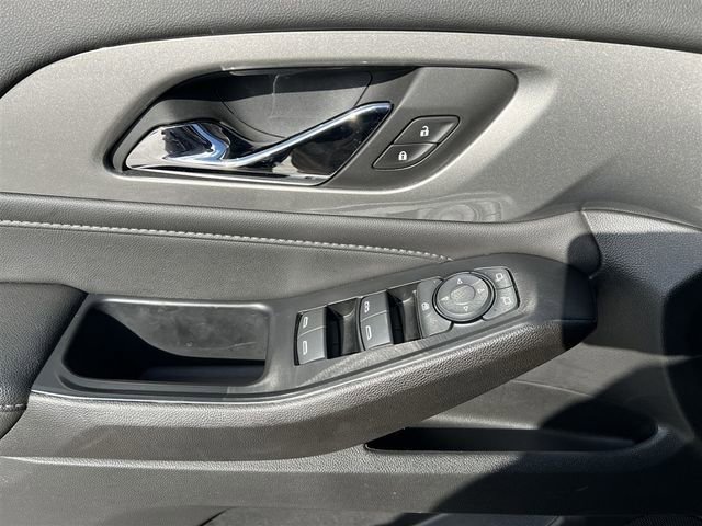 Certified 2023 Chevrolet Traverse LT FWD image 25