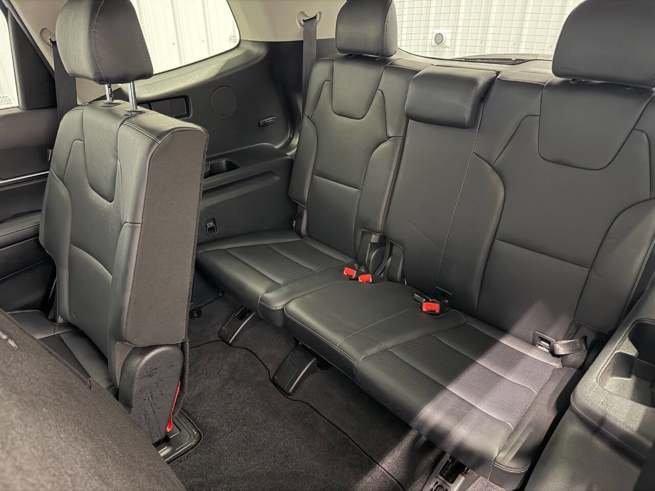 Used 2023 Kia Telluride EX AWD/4WD image 13