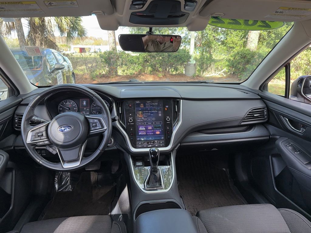 Used 2022 Subaru Outback Premium image 12