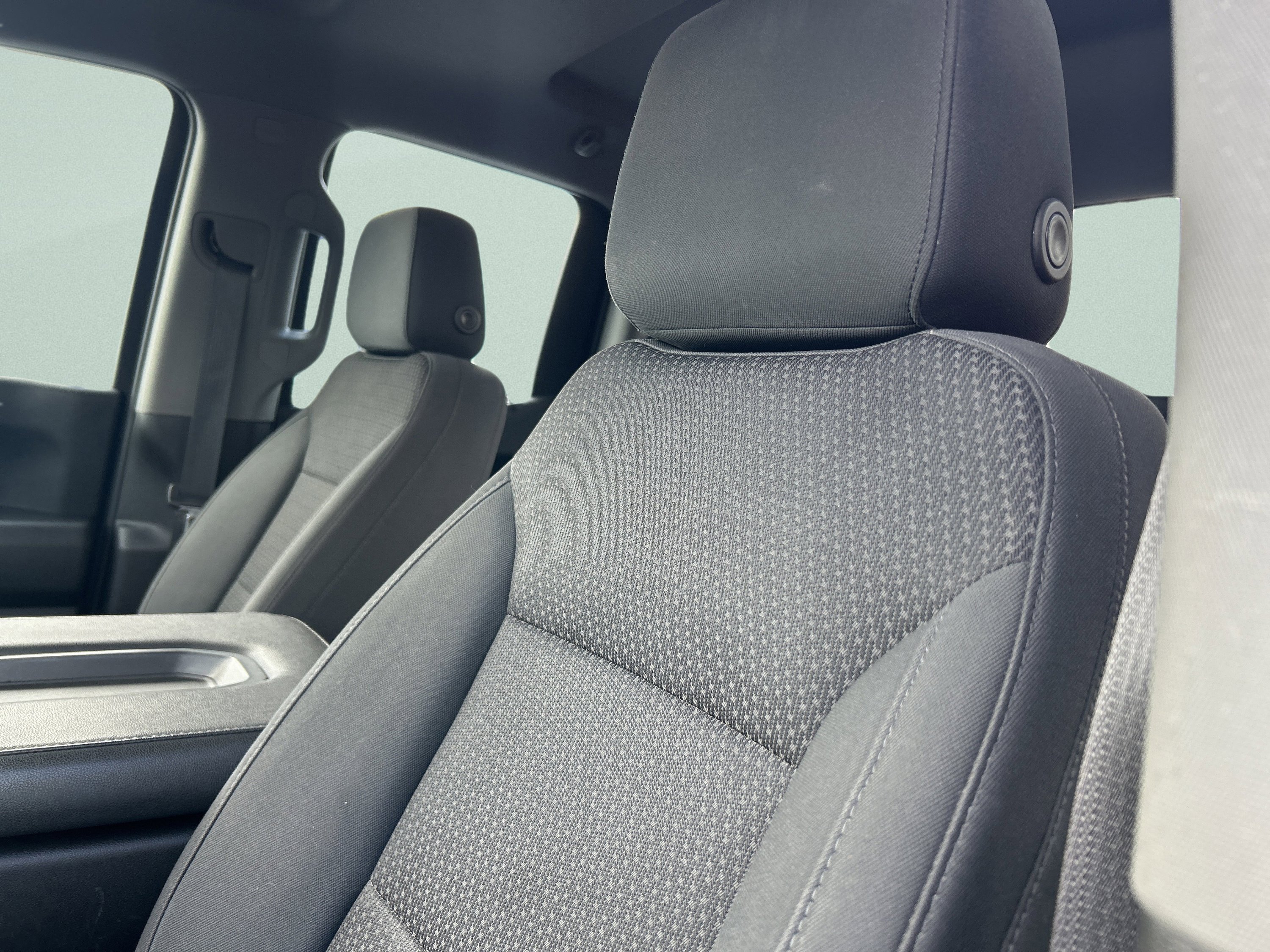 Used 2021 Chevrolet Silverado 1500 W/T image 9