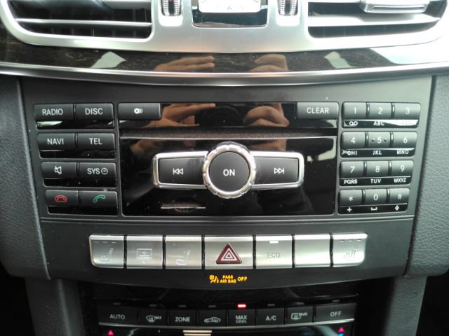 Used 2014 Mercedes-Benz E 250 BlueTEC Sedan image 44