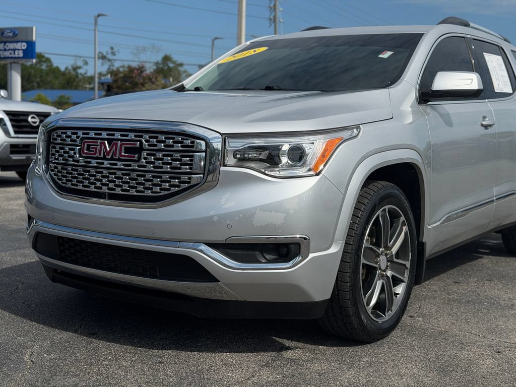 Used 2018 GMC Acadia Denali w/ Technology Package FWD image 12