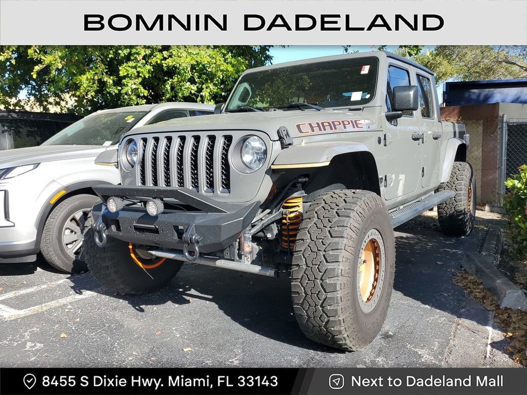 Used 2020 Jeep Gladiator Sport image 3